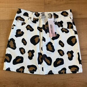 NWT Sunset & Spring Cheetah Print mini skirt white brown animal print spring